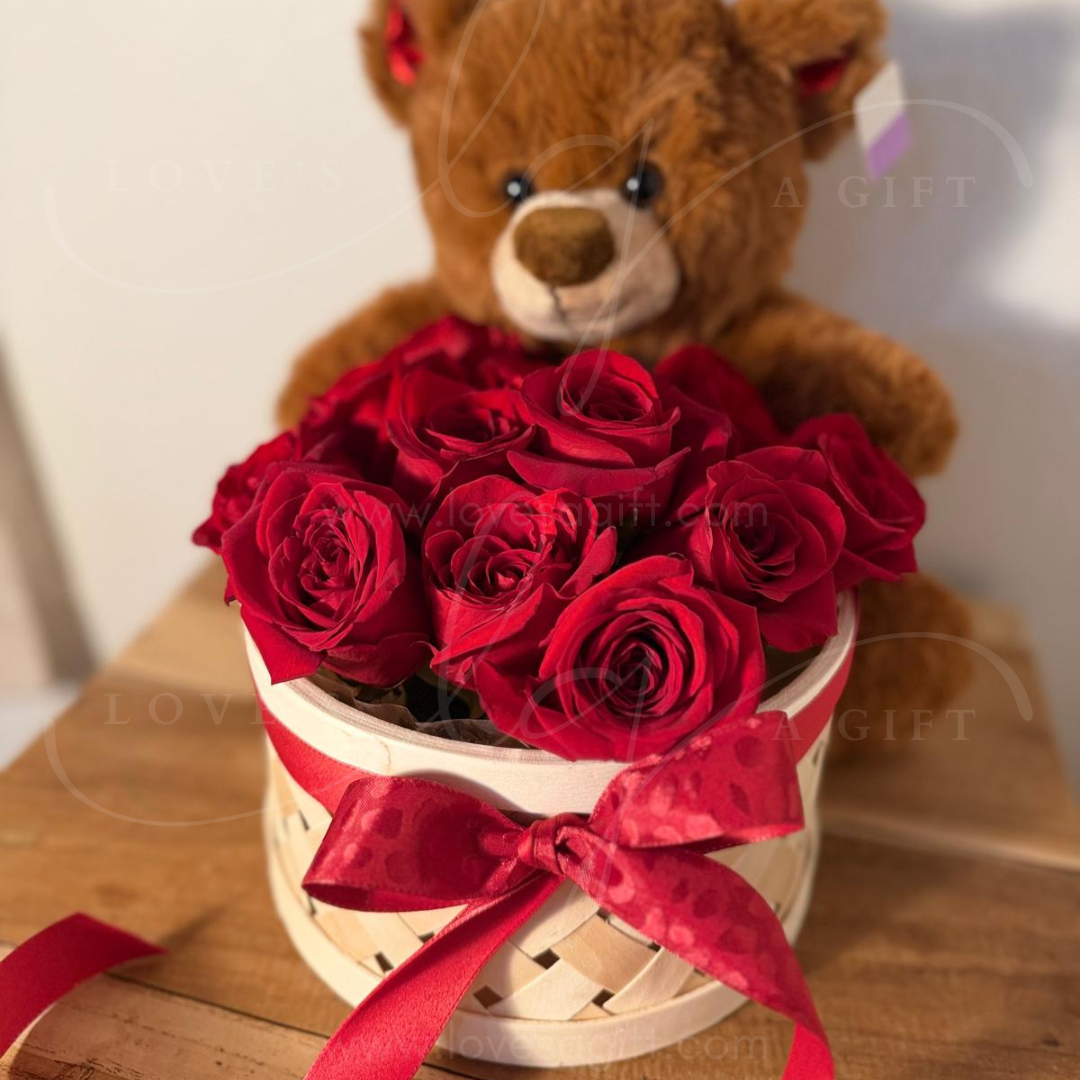 Lovin’ Bear™ – Roses & Teddy Gift Box